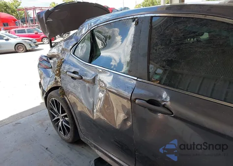 2023 Toyota Camry Se из США, поврежденный, VIN 4T1T11AK4PU813257